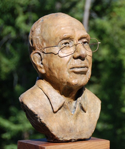 Click here for bigger pictures of this public art commission - bust of Papa Joe Smiddy, former Chancellor of the University of Virginia at Wise